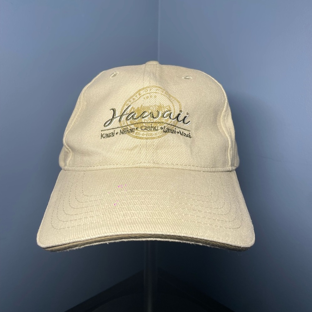 Hawaii Embroidered Tan Cap